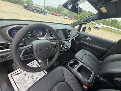 2026 Chrysler Voyager VOYAGER LX