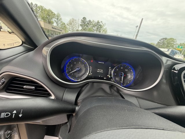 2026 Chrysler Voyager VOYAGER LX