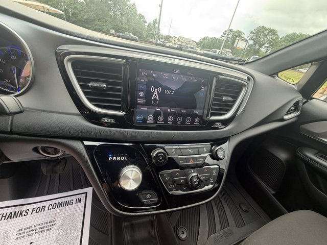 2020 Chrysler Pacifica Touring
