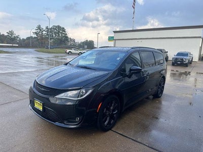2019 Chrysler Pacifica Limited