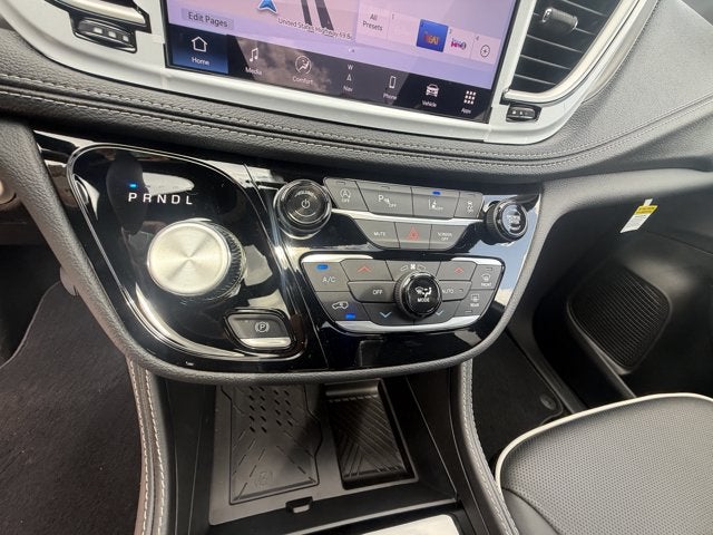 2027 Chrysler Pacifica PACIFICA LIMITED