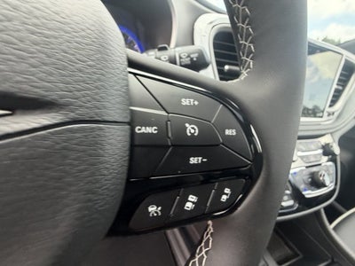 2027 Chrysler Pacifica PACIFICA LIMITED
