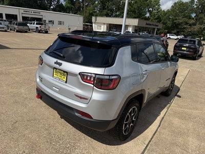 2025 Jeep Compass Trailhawk 4x4