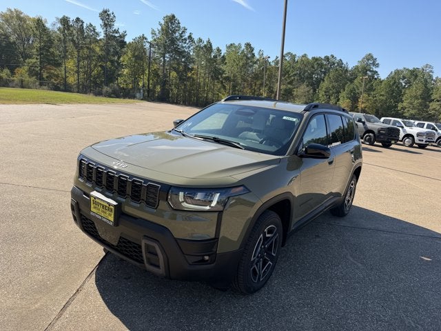 2027 Jeep Cherokee CHEROKEE LAREDO 4X4
