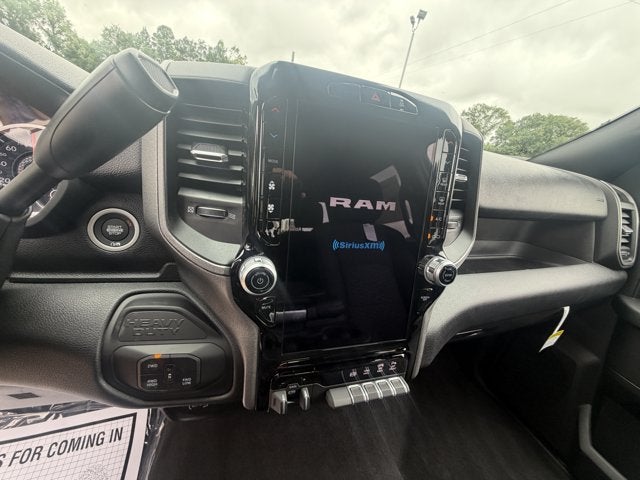2026 RAM 2500 RAM 2500 BLACK EXPRESS CREW CAB 4X4 6'4' BOX