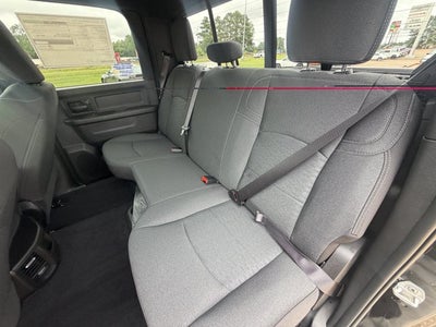 2026 RAM 2500 RAM 2500 BLACK EXPRESS CREW CAB 4X4 6'4' BOX