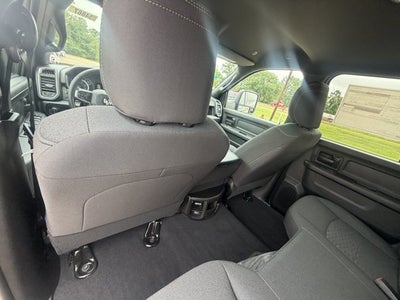 2026 RAM 2500 RAM 2500 BLACK EXPRESS CREW CAB 4X4 6'4' BOX