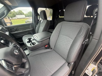 2026 RAM 2500 RAM 2500 BLACK EXPRESS CREW CAB 4X4 6'4' BOX