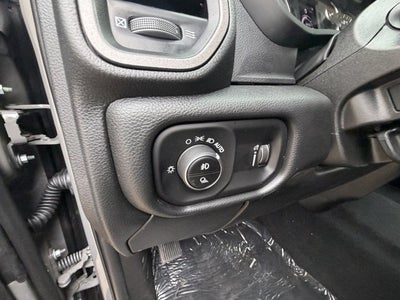 2026 RAM Ram 2500 RAM 2500 BLACK EXPRESS CREW CAB 4X4 6'4' BOX