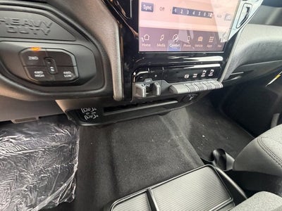 2026 RAM 2500 RAM 2500 TRADESMAN CREW CAB 4X4 6'4' BOX