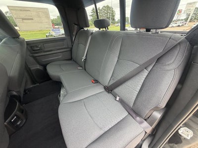 2026 RAM Ram 2500 RAM 2500 BLACK EXPRESS CREW CAB 4X4 6'4' BOX