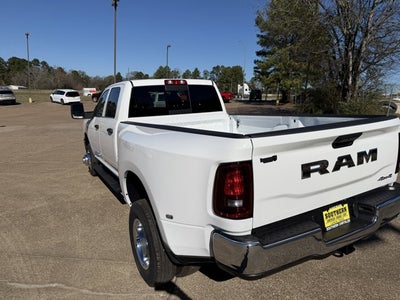 2026 RAM Ram 3500 RAM 3500 TRADESMAN CREW CAB 4X4 8' BOX