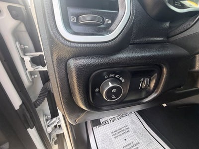 2024 RAM 3500 Big Horn Crew Cab 4x4 8' Box