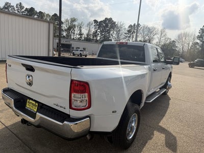 2024 RAM 3500 Big Horn Crew Cab 4x4 8' Box