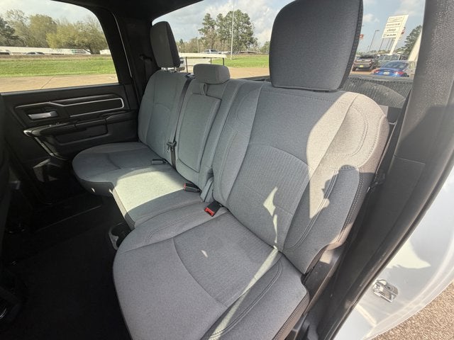 2024 RAM 3500 Big Horn Crew Cab 4x4 8' Box