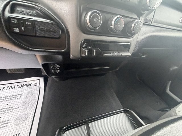 2024 RAM 3500 Big Horn Crew Cab 4x4 8' Box