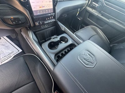 2026 RAM Ram 3500 RAM 3500 LARAMIE MEGA CAB 4X4 6'4' BOX