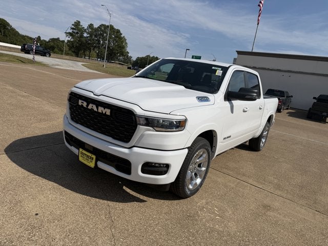 2025 RAM Ram 1500 RAM 1500 LONE STAR CREW CAB 4X2 5'7' BOX