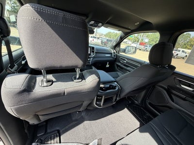 2025 RAM Ram 1500 RAM 1500 LONE STAR CREW CAB 4X2 5'7' BOX