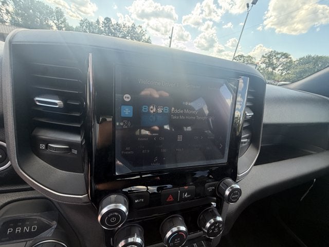 2026 RAM 1500 RAM 1500 EXPRESS CREW CAB 4X2 5'7' BOX
