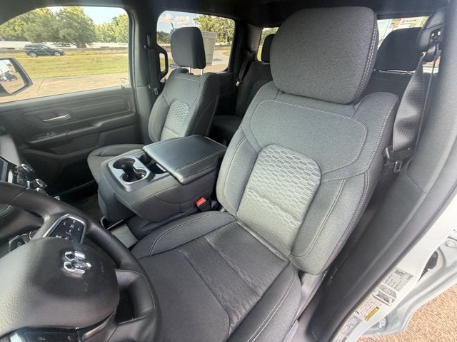 2026 RAM 1500 RAM 1500 EXPRESS CREW CAB 4X2 5'7' BOX