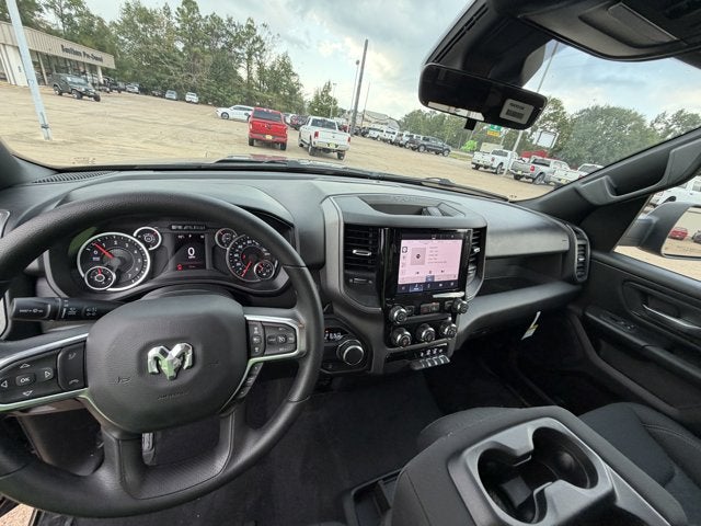 2025 RAM Ram 1500 RAM 1500 TRADESMAN CREW CAB 4X2 5'7' BOX