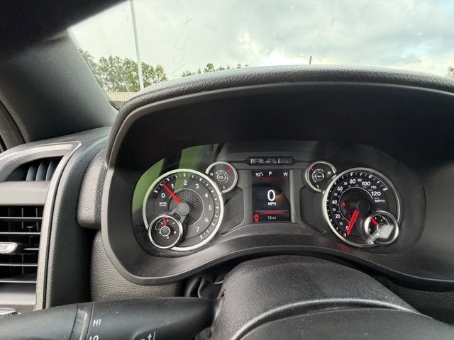 2025 RAM Ram 1500 RAM 1500 TRADESMAN CREW CAB 4X2 5'7' BOX