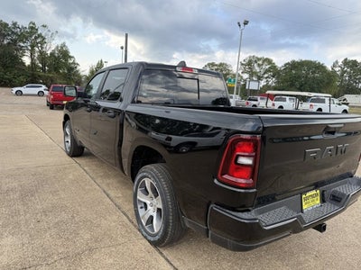2025 RAM Ram 1500 RAM 1500 TRADESMAN CREW CAB 4X2 5'7' BOX