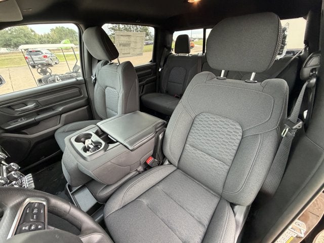 2025 RAM Ram 1500 RAM 1500 TRADESMAN CREW CAB 4X2 5'7' BOX