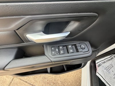 2026 RAM Ram 1500 RAM 1500 EXPRESS CREW CAB 4X2 5'7' BOX
