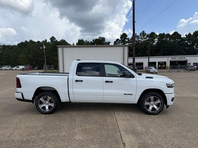 2026 RAM Ram 1500 RAM 1500 EXPRESS CREW CAB 4X2 5'7' BOX