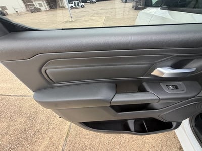 2026 RAM Ram 1500 RAM 1500 EXPRESS CREW CAB 4X2 5'7' BOX