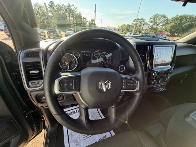 2027 RAM Ram 1500 RAM 1500 EXPRESS CREW CAB 4X2 5'7' BOX