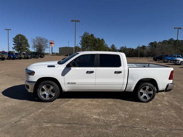 2025 RAM Ram 1500 RAM 1500 TRADESMAN CREW CAB 4X4 5'7' BOX