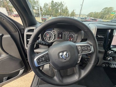 2025 RAM Ram 1500 RAM 1500 TRADESMAN CREW CAB 4X4 5'7' BOX