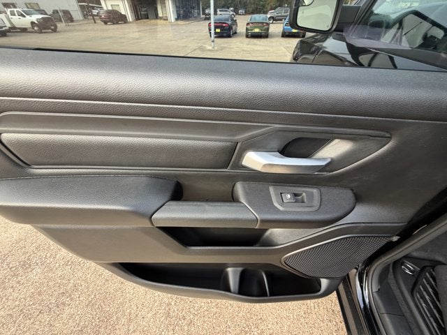 2025 RAM Ram 1500 RAM 1500 TRADESMAN CREW CAB 4X4 5'7' BOX