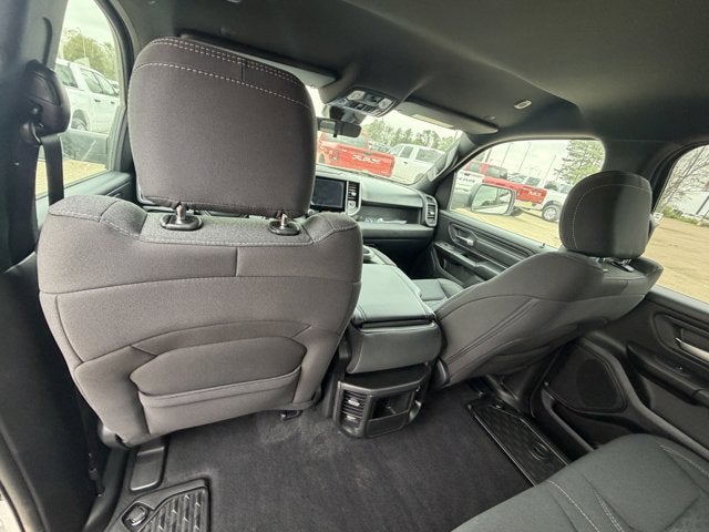 2026 RAM Ram 1500 RAM 1500 TRADESMAN CREW CAB 4X4 5'7' BOX