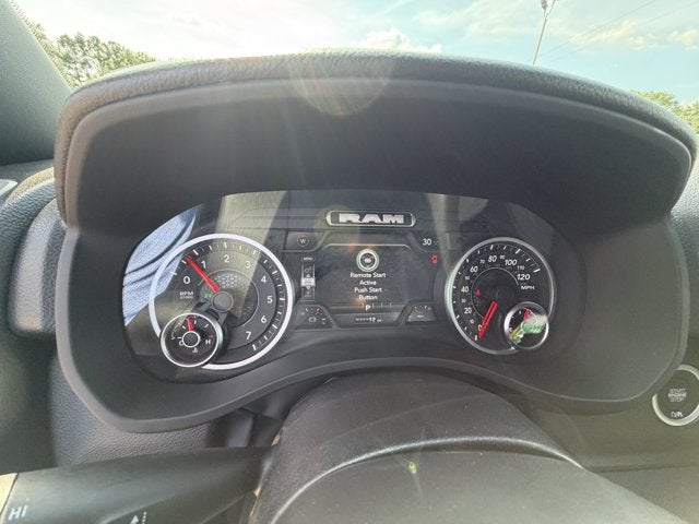 2027 RAM Ram 1500 RAM 1500 EXPRESS CREW CAB 4X4 5'7' BOX