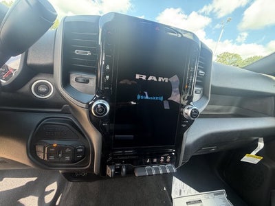 2026 RAM 2500 RAM 2500 TRADESMAN CREW CAB 4X4 6'4' BOX