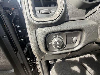 2026 RAM Ram 2500 RAM 2500 BLACK EXPRESS CREW CAB 4X4 6'4' BOX