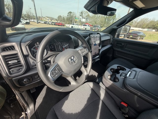 2026 RAM Ram 2500 RAM 2500 BLACK EXPRESS CREW CAB 4X4 6'4' BOX