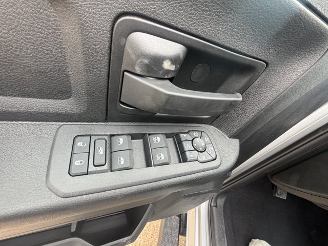 2026 RAM 2500 RAM 2500 BLACK EXPRESS CREW CAB 4X4 6'4' BOX