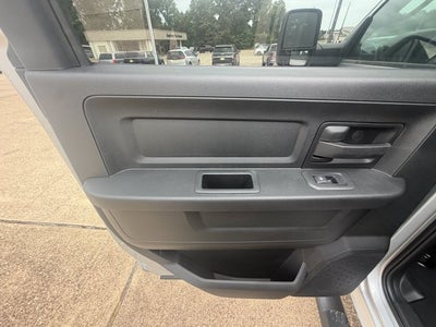 2026 RAM 2500 RAM 2500 BLACK EXPRESS CREW CAB 4X4 6'4' BOX