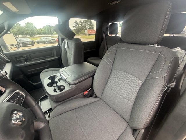 2026 RAM 2500 RAM 2500 BLACK EXPRESS CREW CAB 4X4 6'4' BOX
