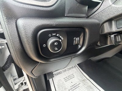 2025 RAM 2500 Tradesman Crew Cab 4x4 6'4' Box