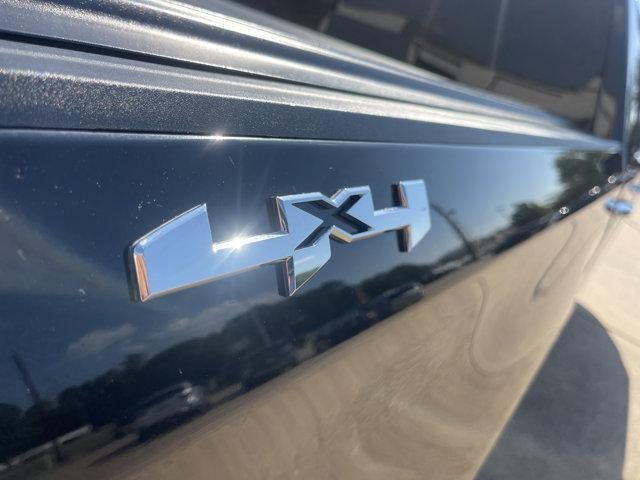 2021 GMC Sierra 1500 4WD Crew Cab Short Box SLT