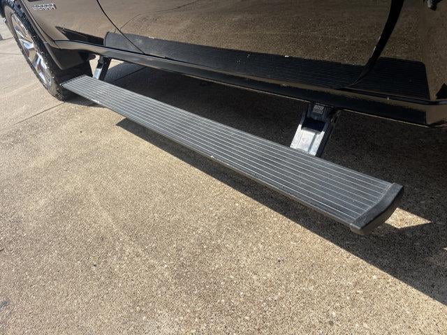 2021 GMC Sierra 1500 4WD Crew Cab Short Box SLT