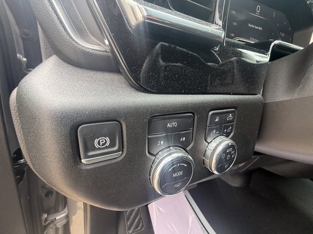2025 GMC Sierra 1500 4WD Crew Cab Short Box SLT
