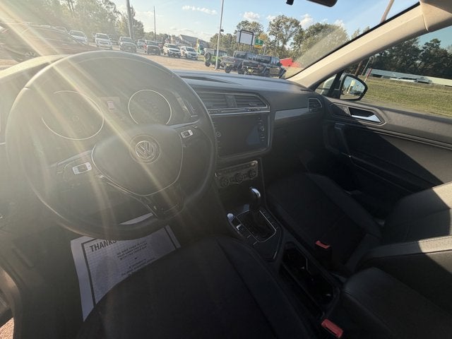 2020 Volkswagen Tiguan 2.0T SEL