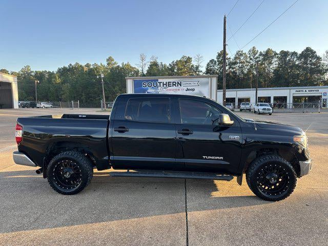 2018 Toyota Tundra SR5 5.7L V8